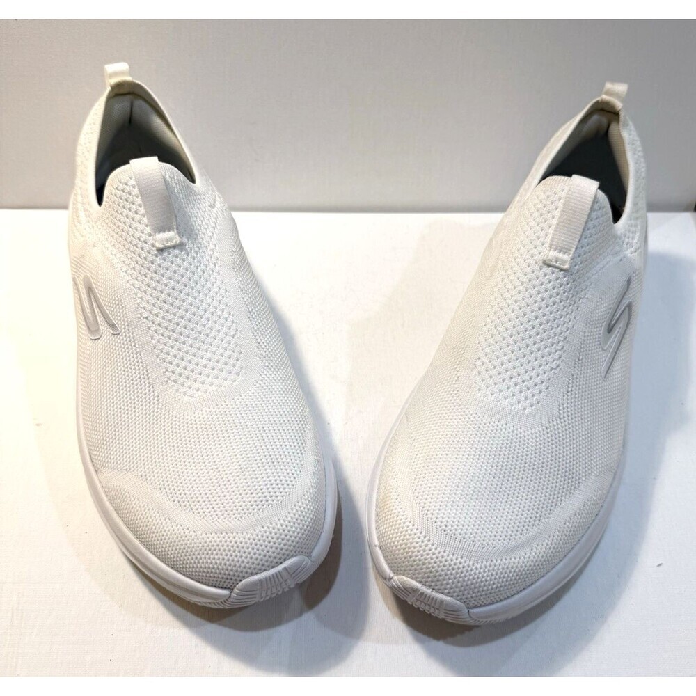 Skechers GOwalk Shoes Womens White Size Slip On Comfort Goga Max Walking Sz 11